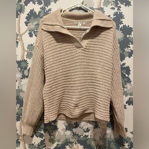 Francesca’s NWT Moral Society Size small slightly cropped shirt color: biscotti